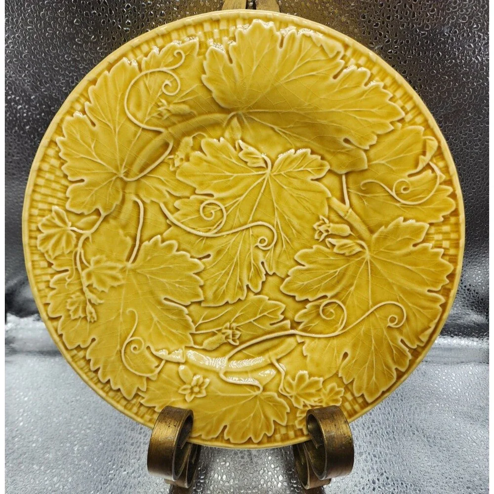 Bordallo Pinheiro Squash Leaf Dinner Plates Autum Orchard Mustard/Yellow(2)READ!